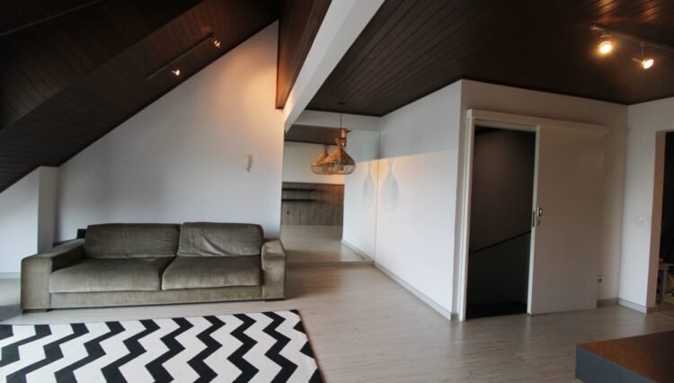 IMG-20250825-WA0044